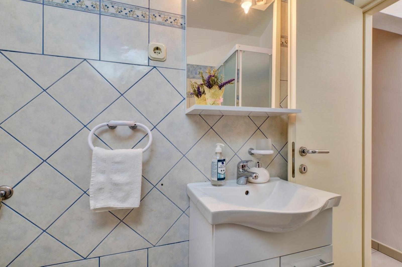 By The Sea Martinscica, Cres - 22582 Apartma