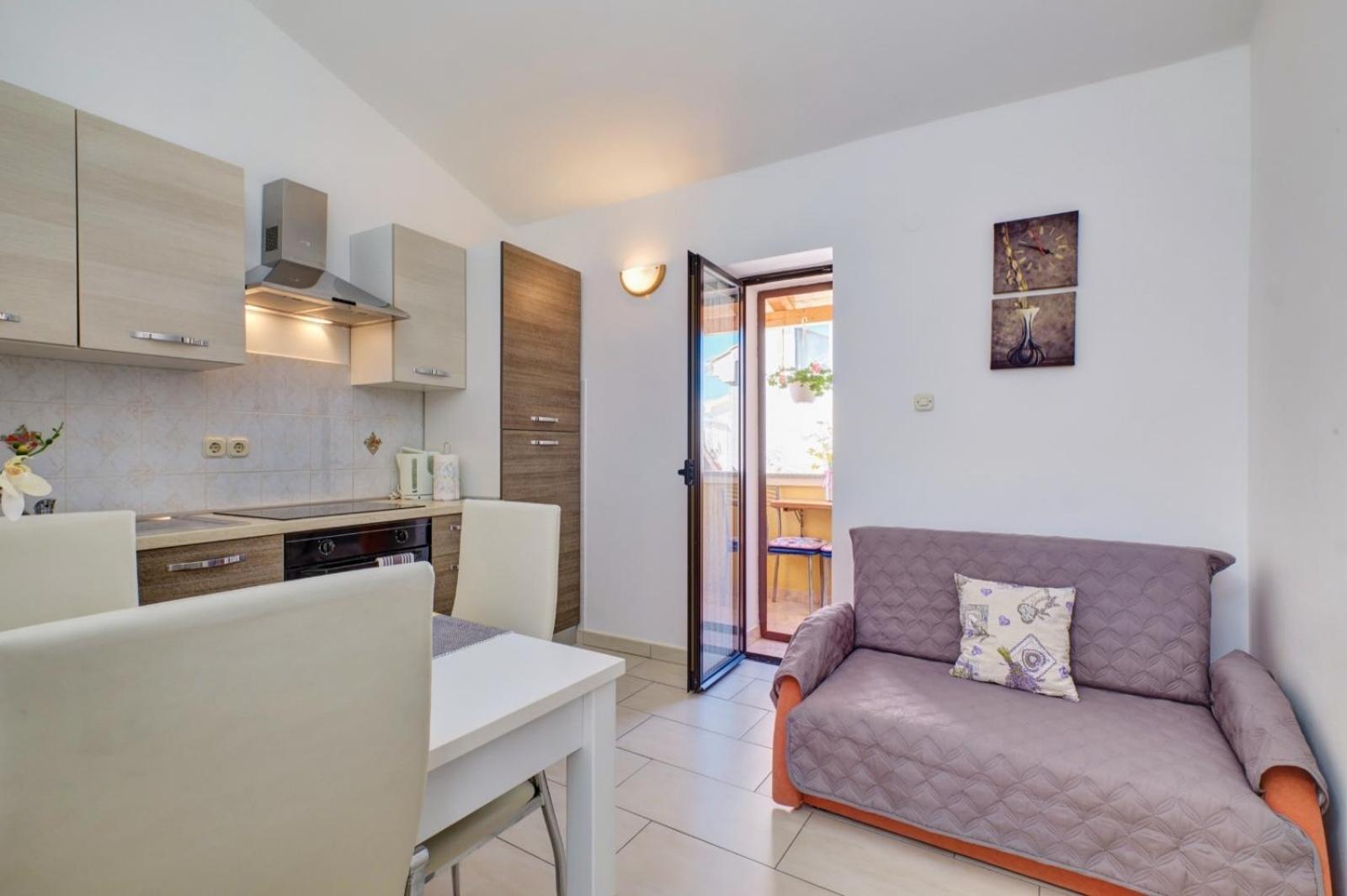 Apartment By The Sea Martinscica, Cres - 22582 Martinscica (Cres)
