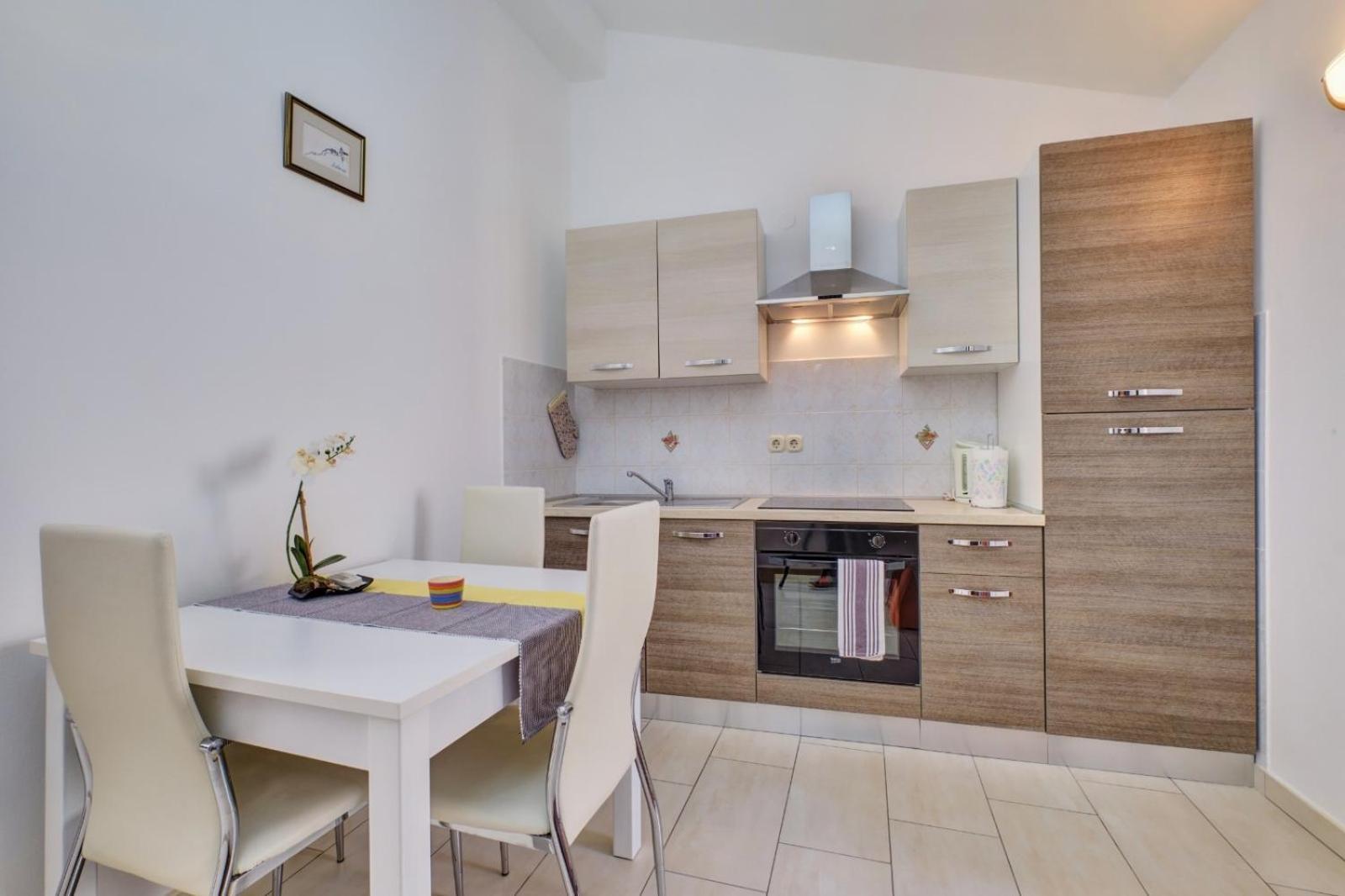 Apartment By The Sea Martinscica, Cres - 22582 Martinscica (Cres)